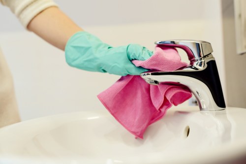 Professional deep cleaning for a local home interior